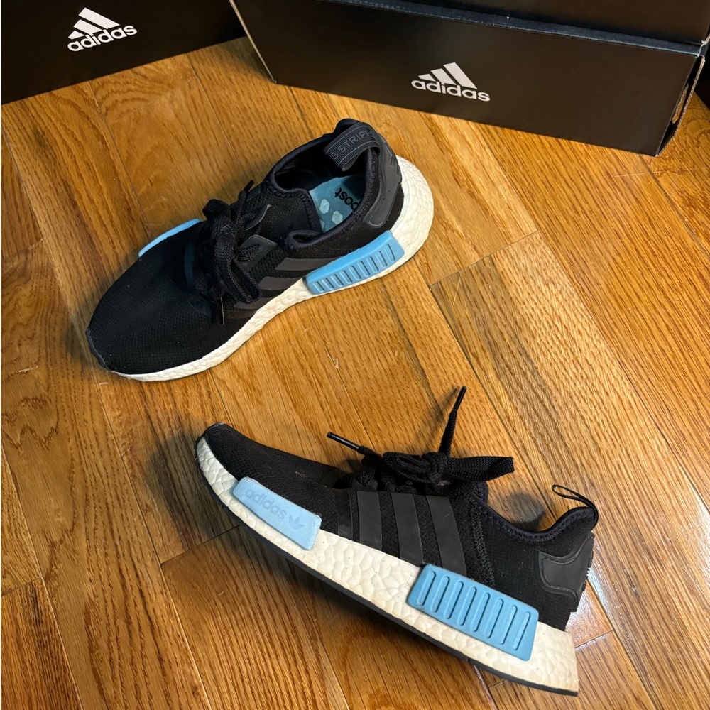 NMD R1 Icey Blue - Picture 3 of 5